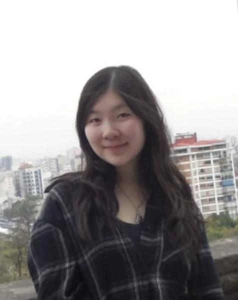 Julia Liu ’26